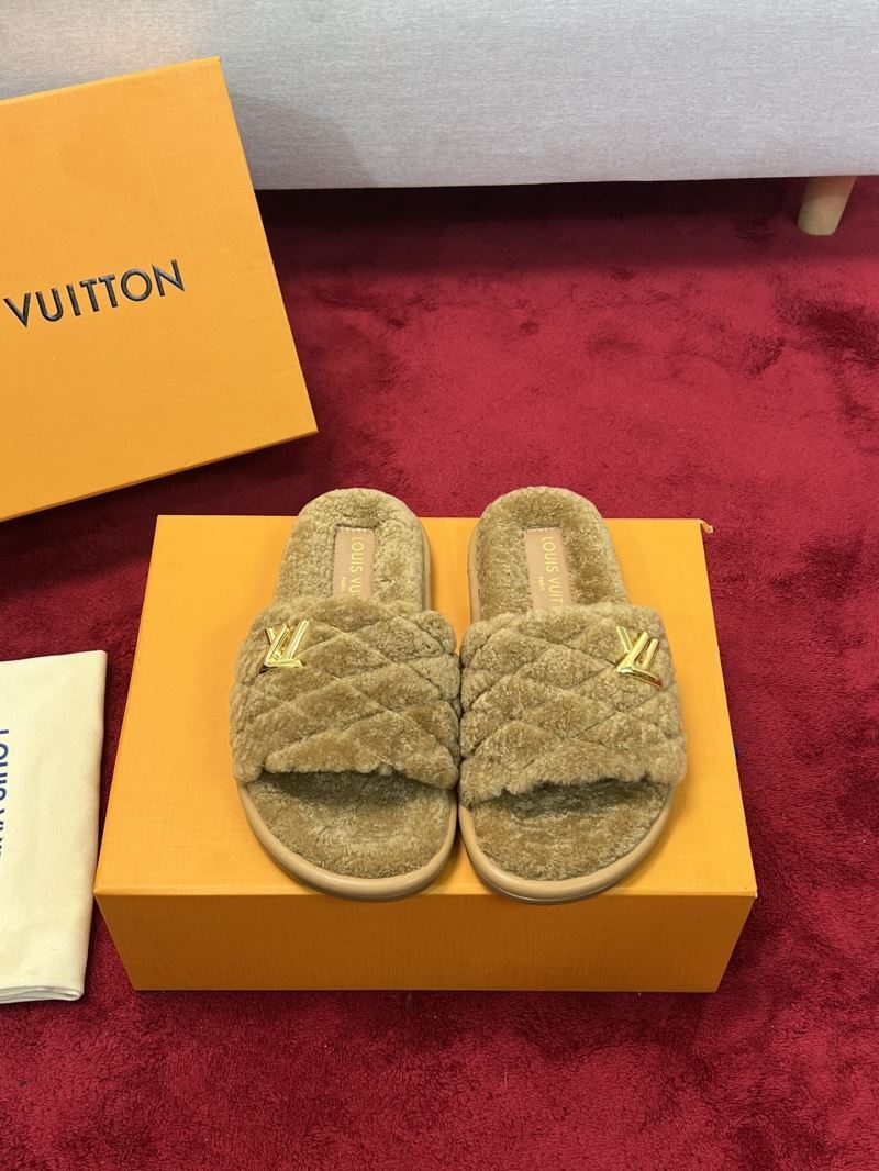 Louis Vuitton Slippers